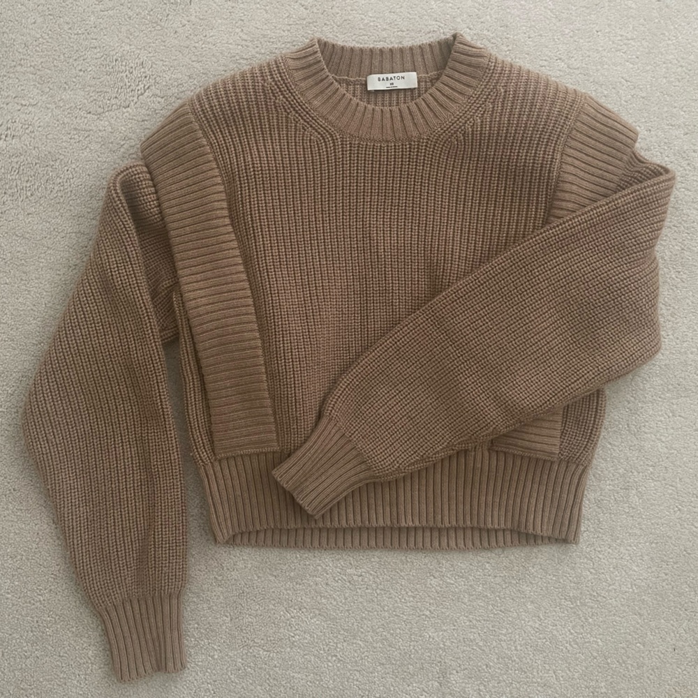 Aritzia Babaton Grazia Sweater